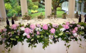 TOP TABLE ARRANGEMENTS